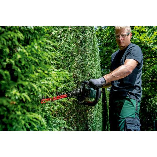 Cortasetos de bateria HS 18 LTX BL 65 METABO