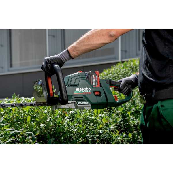 Cortasetos de bateria HS 18 LTX BL 65 METABO