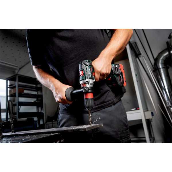 Taladro Roscador de bateria GB 18 LTX BL Q I incl. 2 port. METABO