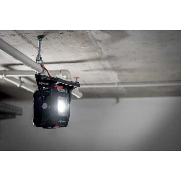 Linterna - Focos - Para Usar Con bateria BSA 12-18 LED 2000 METABO