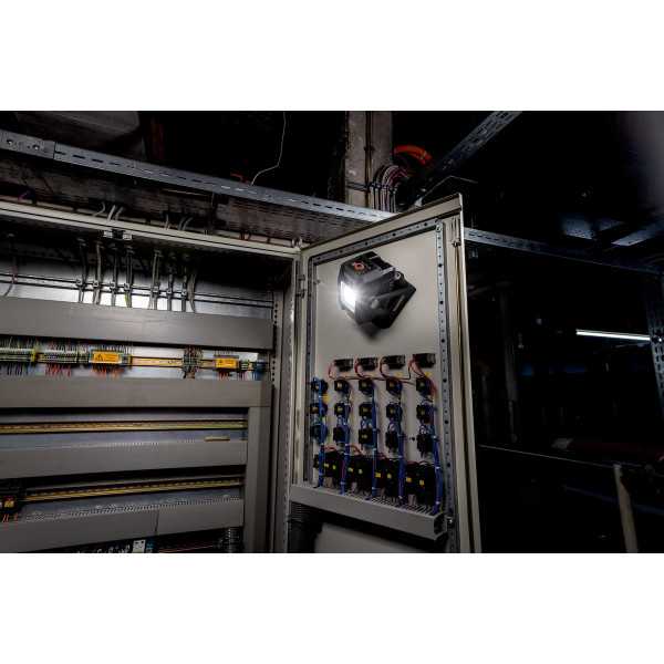 Linterna - Focos - Para Usar Con bateria BSA 12-18 LED 2000 METABO