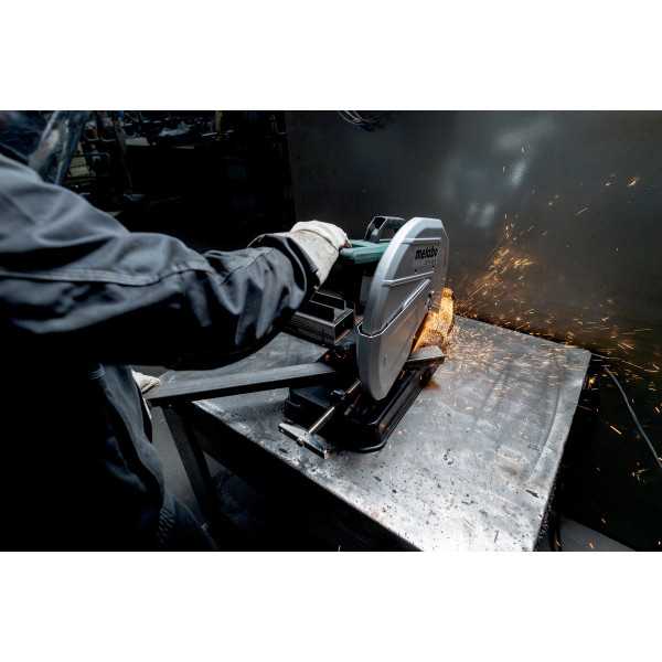 Tronzadora de Metal CS 24-355 S (incluye disco de corte) METABO