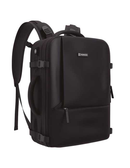 Mochila de Viaje Explorer Backpack Negra NUMADA