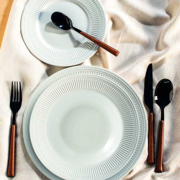 Plato Llano de Porcelana Ala Dorique 6 Unidades