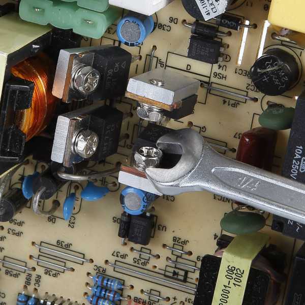 Llave combinada en pulgadas 5/8" ALYCO