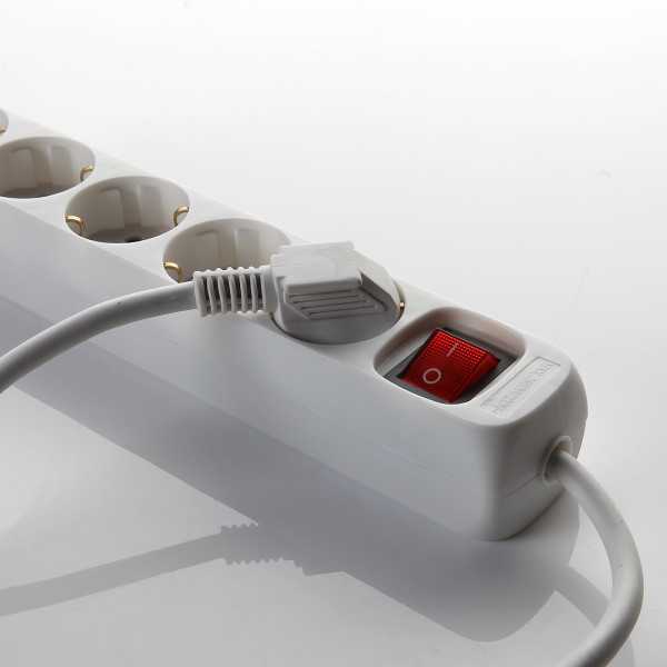 Base múltiple con interruptor 3 enchufes cable 3 m ALYCO