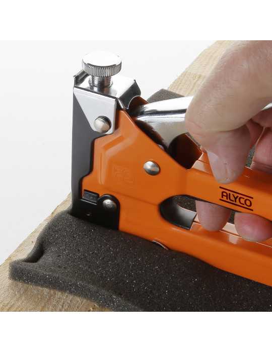 Grapadora manual con 600 grapas ALYCO ORANGE